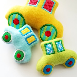 機械刺繍カーソフトおもちゃ用刺繍デザイン In-The-Hoop ITH デジタル刺繍デザイン 男の子用ソフトカーおもちゃ