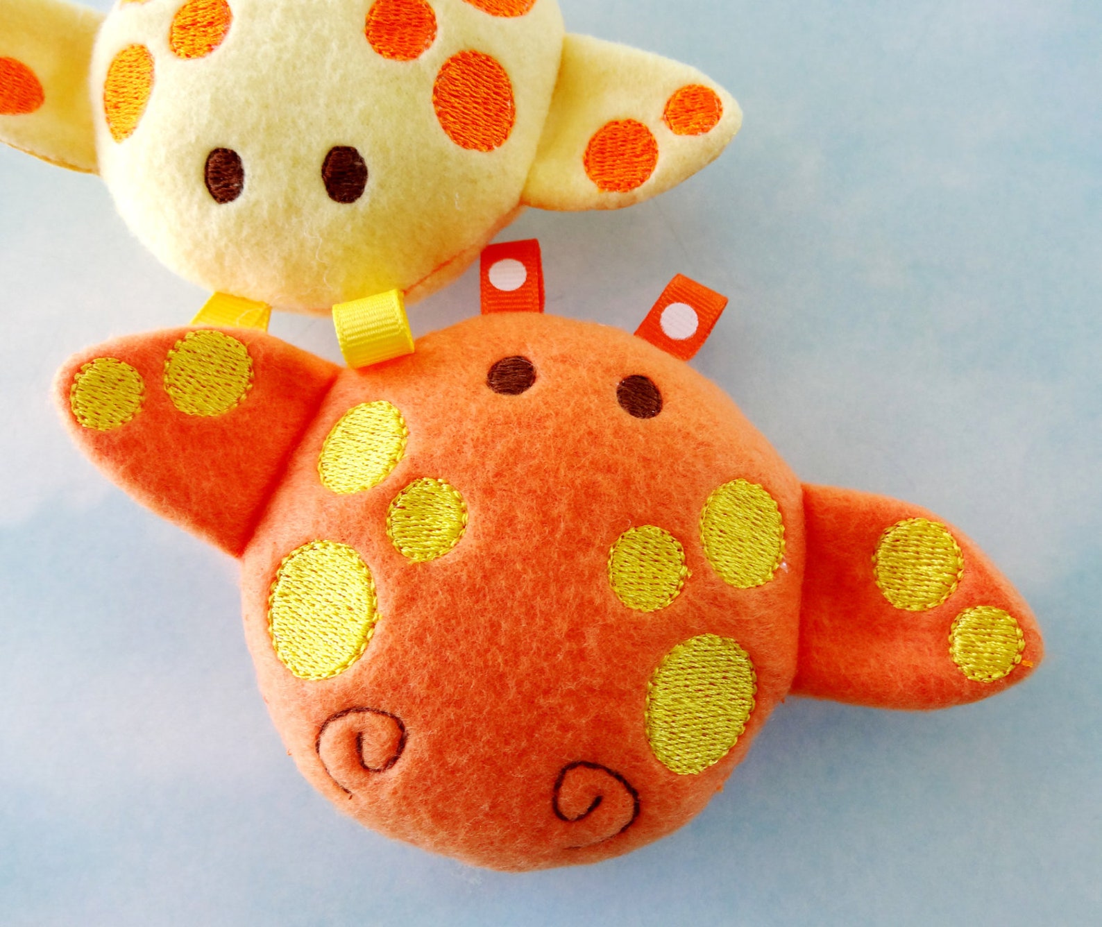 Baby giraffe softie embroidery design for machine embroidery  etsy