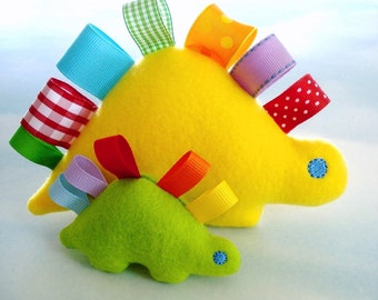 Embroidery Design for Machine Embroidery Dinosaur Toy In-The-Hoop with ribbon