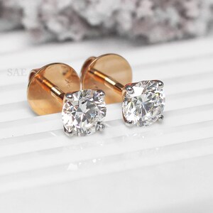 Lab Grown Diamond Stud Earrings: 14K Gold Minimalist Round Cut