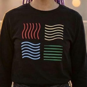 Puede incluir: Un letrero de madera rústica con el texto "Welcome to our home" en letras blancas. El letrero presenta un acabado envejecido y un diseño sencillo y acogedor, perfecto para la decoración de la entrada.