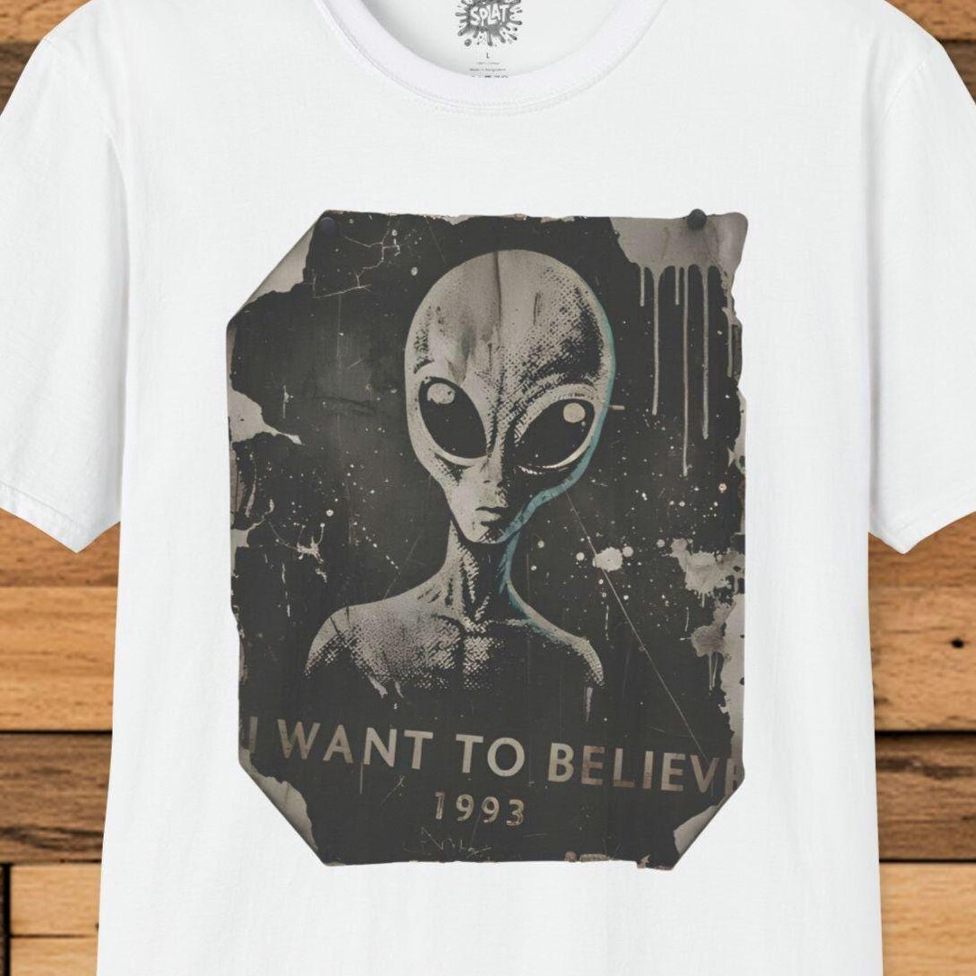 Vintage Grey Alien T-shirt Design, X Files Fan Shirt, Great Gift Idea ...