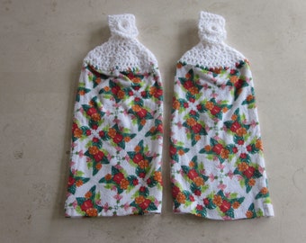 Crochet Topped Hanging Kitchen Towels - Summer Towels With Yarn Toppers - Hostess Gift - Home Decor