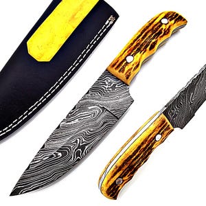 Beautiful Handcrafted Custom Made Damascus Steel Blade Hunting Knife With Stag Handle , Handmade Skinning Knife