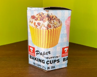 Vintage Baker’s Choice Paper Muffin Baking Cups in Original Box - Pastel Paper Cupcake Wrappers - Retro Kitchen Decor - Fluted Paper Cups
