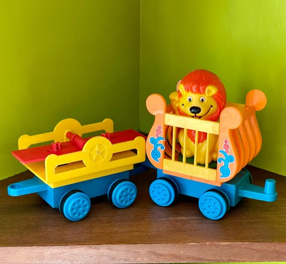 Vintage 1981 Playmates Circus Train Cars - Lion Cage Car and