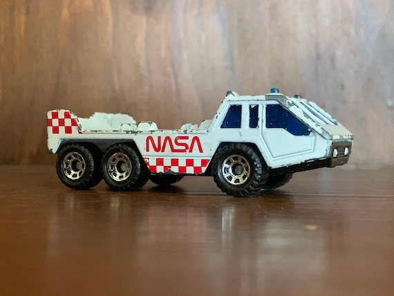 matchbox nasa rocket transporter