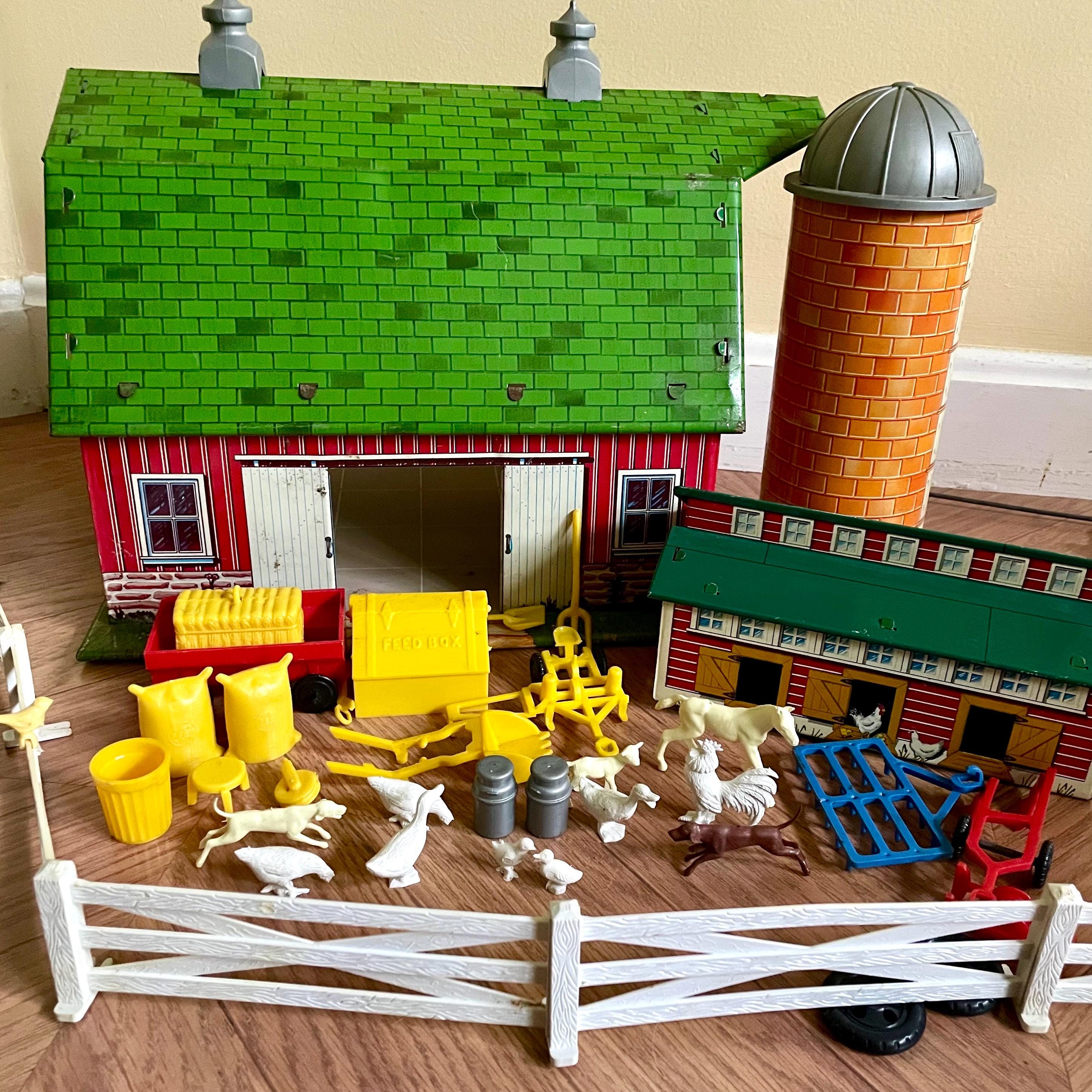 Vintage Marx Happi Time Farm With Tons of Accessories - 1950s Tin
