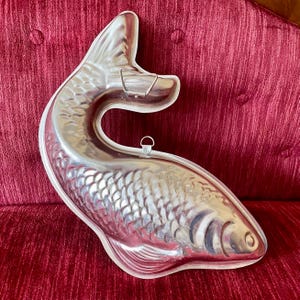 Vintage Koi Fish Gelatin Cake Mold - Metal Fish Mold by A.R.C. 1963 - Metal Kitchen Decor - Fish Decor - Made in Hong Kong Fish Shaped Pan