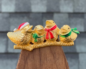 Vintage Signed AJC Holiday Birds on a Branch Pin - Relief Pin - Christmas Birds - Christmas Pin Brooch - Retro Bird Jewelry - Goldtone