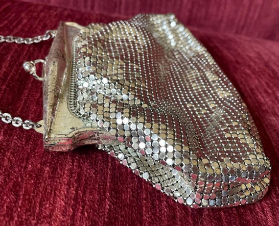 Shiny Vintage Whiting & Davis Co Silver Mesh Clut… - image 4