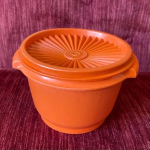 Saupoudreuse Tupperware Vintage Orange - Tamis Avec Réservoir Gradué 250 Ml