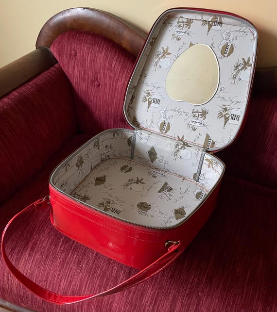 Vintage Red Vinyl Train Case - Lined in Retro Destination Fabric - Boxy Rounded Cotner Small Zippred Suitcase - Retro Travel Vacation View 3