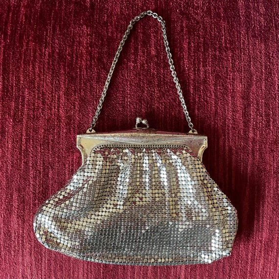 Shiny Vintage Whiting & Davis Co Silver Mesh Clut… - image 9