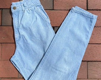 Vintage LL Bean Pleated Jeans - Ladies Size 8 Petite - Ruffled High Waist Jeans - Light Wash -  90s Fashion - Retro LL Bean Fashion Mom Jean