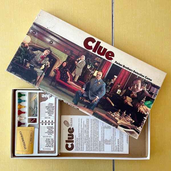 Vintage 1972 Clue Parker Brothers Detective Game - COMPLETE - Parker Brothers Clue no 45 - vintage game board game room decor - mystery game