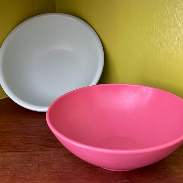 2 Vintage Melamine Bowls - Mint Green Boontoneare Bowl - Dusty Pink Sun-Valley Melmac Bowl - Retro Kitchen Decor