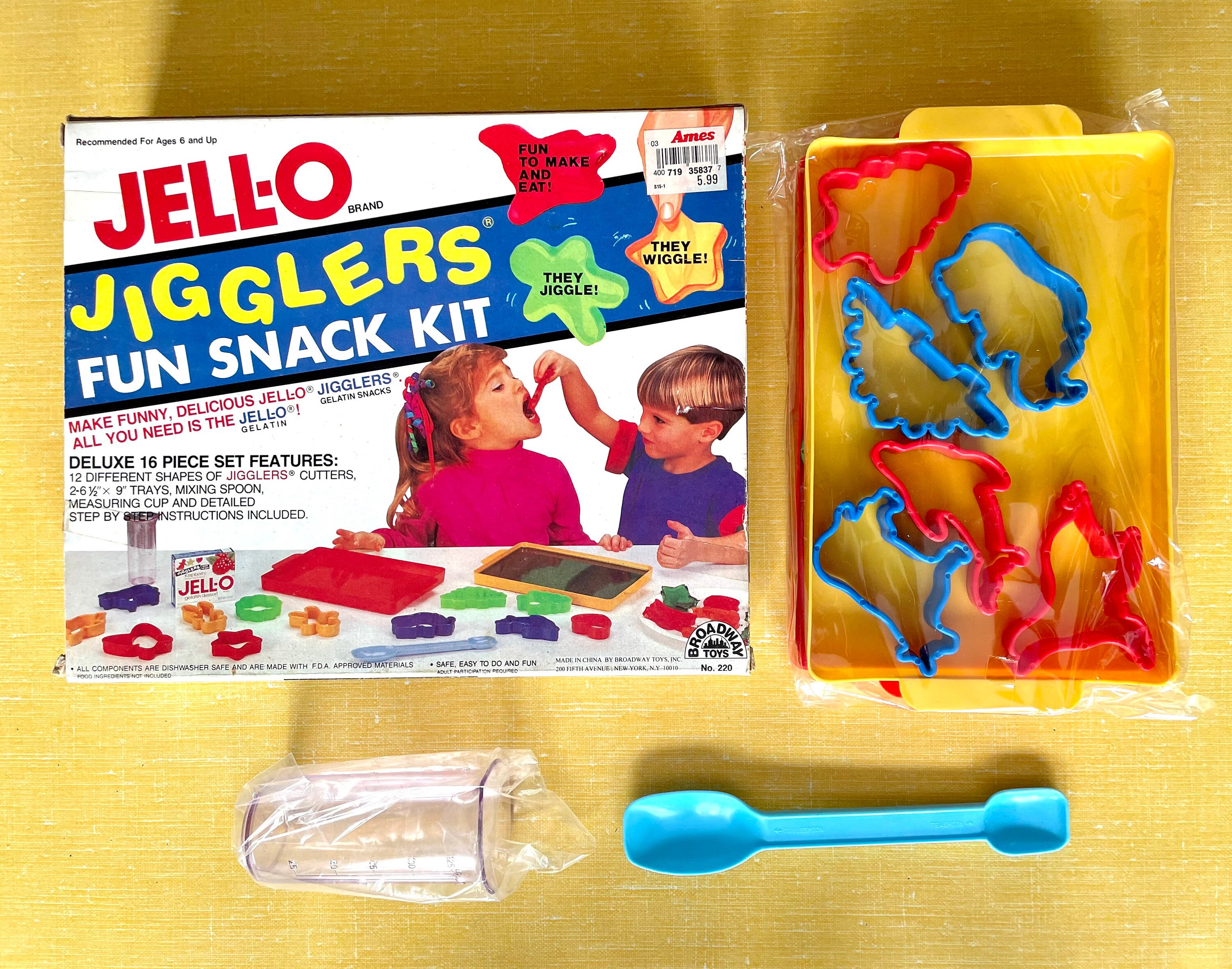 Vintage 1991 JELL-O Jigglers Fun Snack Kit - New in Open Box