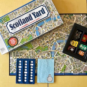 Vintage 1985 Scotland Yard: A Compelling Detective Game by Milton Bradley - 1980s Family Boardgame - 99 Percent Complete
