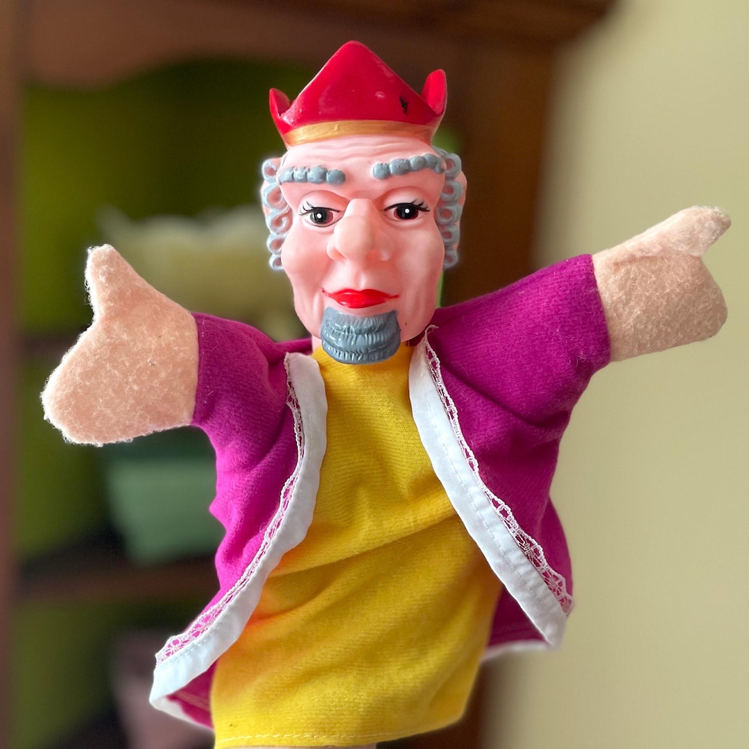 Old Puppet C Reddy Vintage King Hand Puppet - Rubber Head and Cloth Robe Puppet - 1960s ...