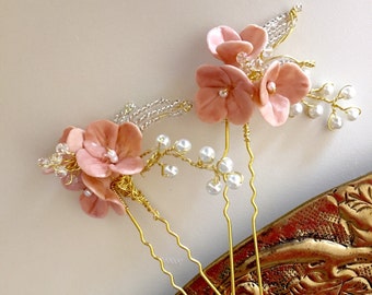 2 Blush and gold Hair Pins - Little clay flowers - Bridal Hair Pins, Bridesmaid gifts,  Party hair pins Spring Summer, Garden Wedding - 03