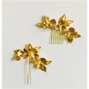 Padmini Golden Flowers Hair Comb Bridal Hair Comb Holiday Hair Comb 12 image 2