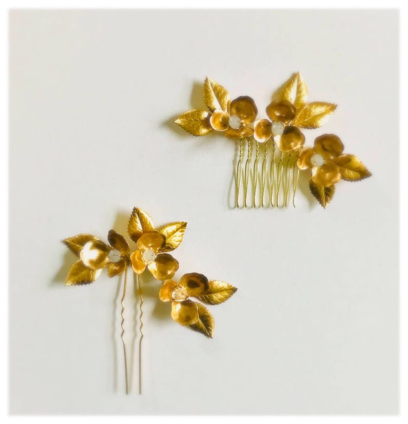 Padmini Golden Flowers Hair Comb Bridal Hair Comb Holiday Hair Comb 12 image 2