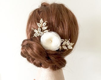 Bridal Hair Comb, Ivory Wedding, Leaf Hair Comb -  Ready to Ship - 24