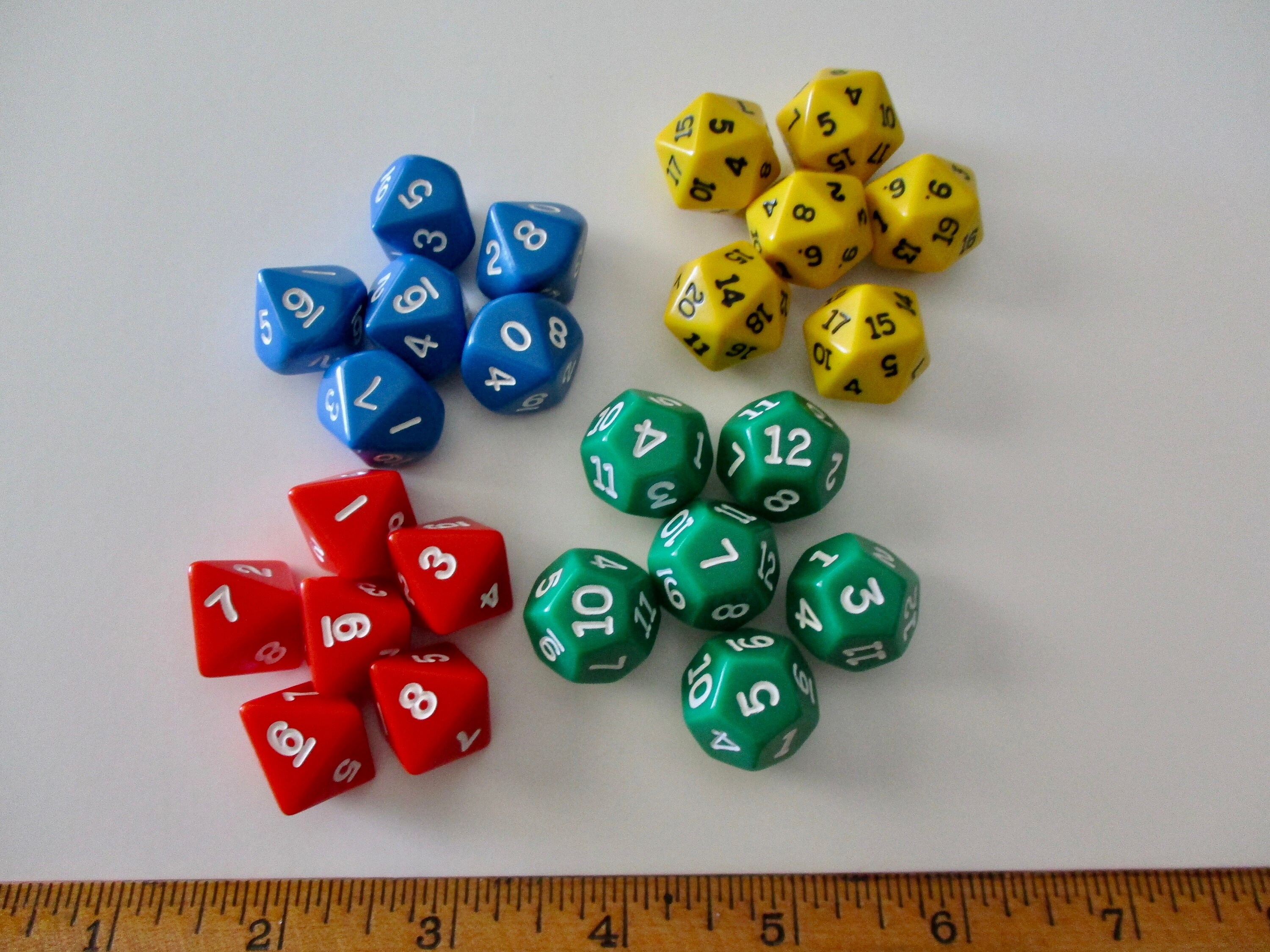 D4 - Acrylic Assorted Digit 4 Sided Dice x2 - Bigger Worlds Games