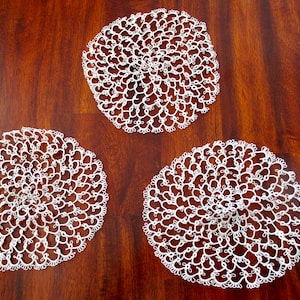 3 beige lace doilies- tatted, round, handmade lace, vintage lace
