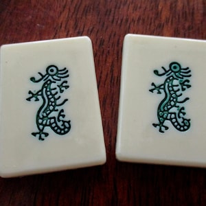 9 Celluloid Mah Jong Tiles - Vintage Ma Jiang / Mahjong