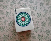 one antique carved Mah Jongg bone and bamboo tile - 1920s, Chinese, ancient game, Asian, jewelry making, flower, one dot tile