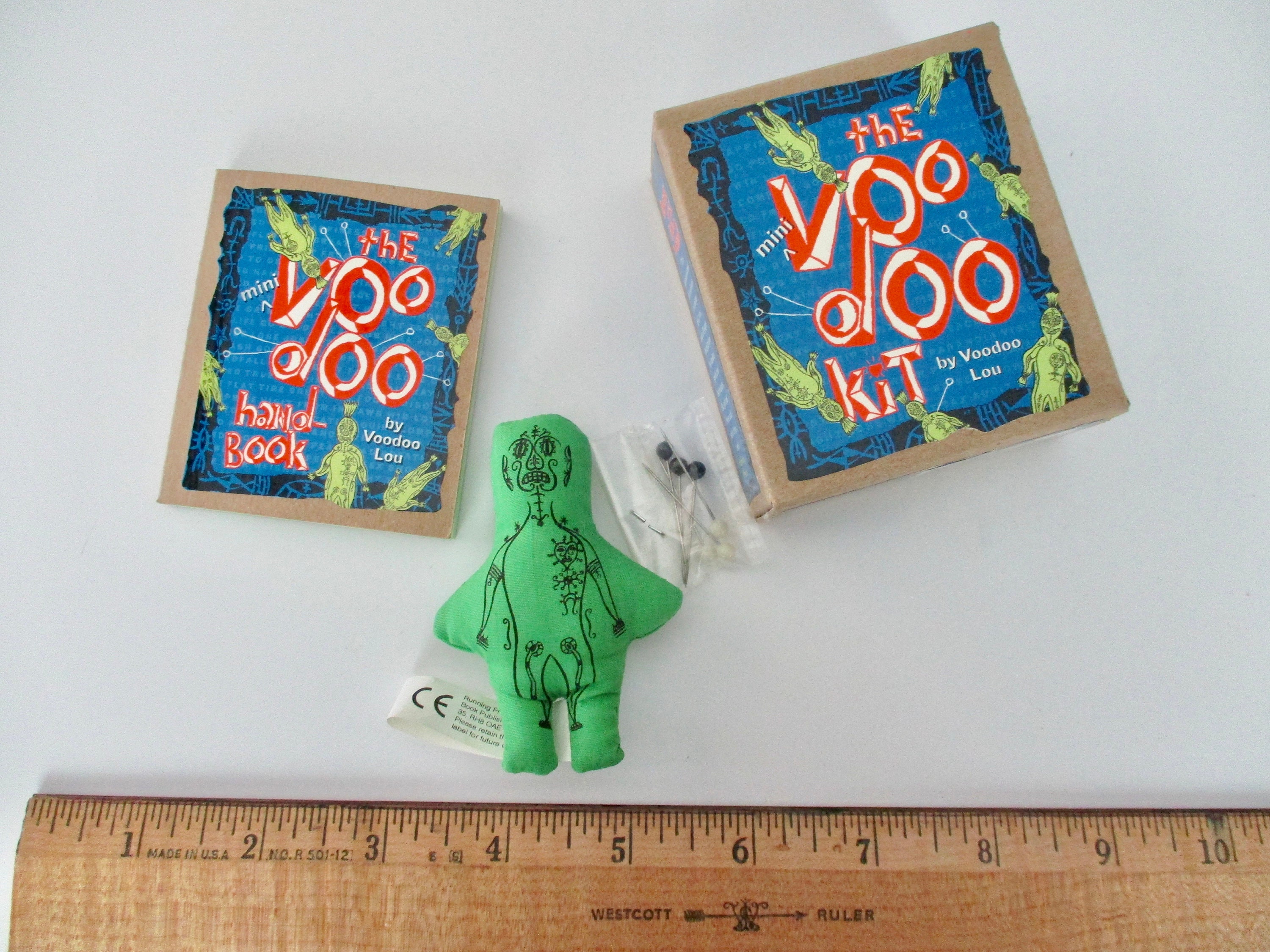 Dollhouse Miniature Voodoo Doll & Real Pins in Box 1:12 Books Set 