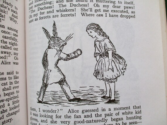 Vintage Alice in Wonderland Book: 1980s Lewis Carroll Edition - Etsy