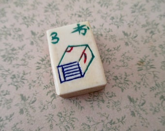 antique carved Mah Jongg bone and bamboo tile - 1920s, Chinese, ancient game, Asian, jewelry making, flower tile