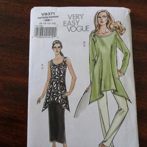 Very Easy Vogue Pattern V8371 - uncut pattern, petite tunic, skirt, pants, size 8, 10, 12, 14