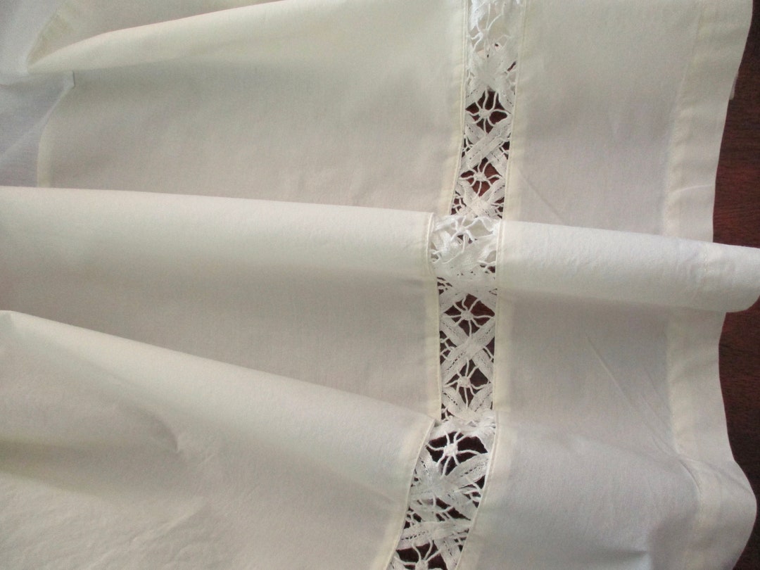 Battenburg Lace Cal King BED SKIRT Cream, Light Yellow, 100 Cotton