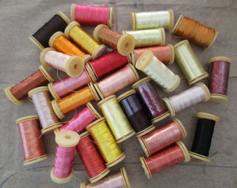 rayon thread - 32 spools, used and new, 40 wt, snap