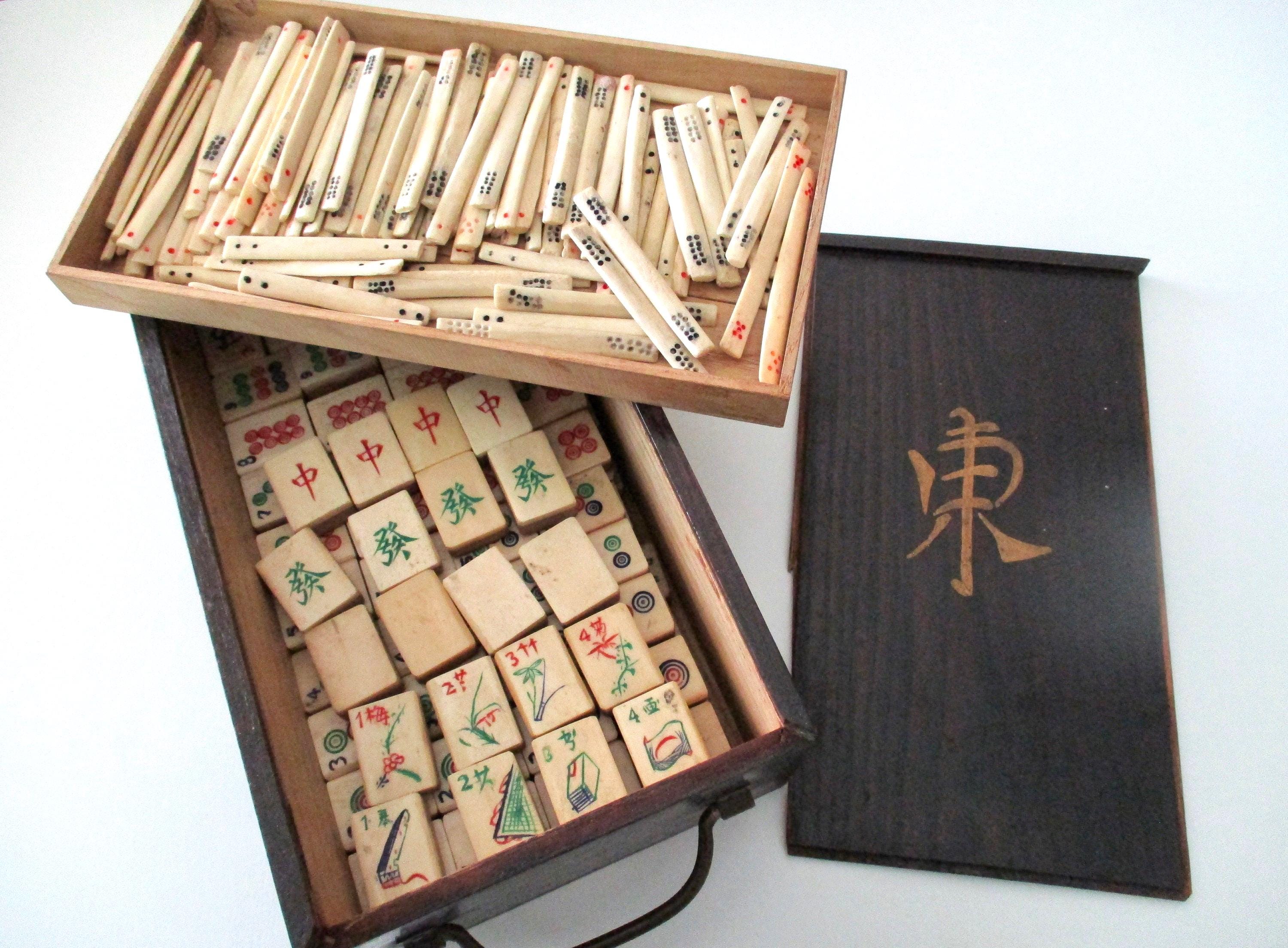 ご*！様 Vintage 90’s Bone Bracelet Mahjong Vintage 90's Bone Bracelet Mahjong