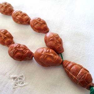 20 hand carved Chinese hediao olive nut Lohan Buddha beads: strand, prayer beads, beading, faces
