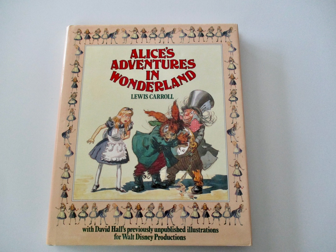 80s Book Alice's Adventures in Wonderland - Lewis Carroll