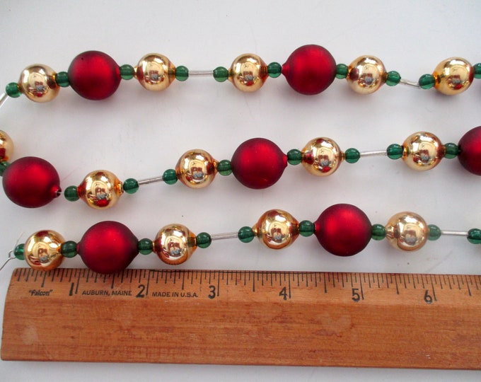 6 Ft Glass Bead Garland Red, Green, Gold, Vintage, Shiny, Glittery