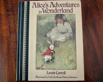 80s vintage book - Alice's Adventures in Wonderland - Children's Classic, Tenniel, Gutmann illustrations