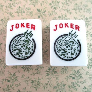2 Mah Jongg tiles: Chinese, ancient game, Asian, plastic, Jokers