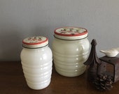 anchor hocking fire king ivory grease jar tulips