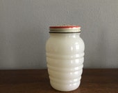 anchor hocking fire king ivory salt shaker tulips