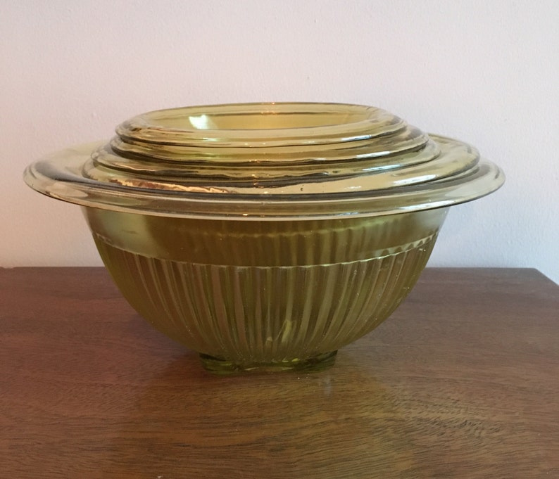 hazel atlas pillar optic ribbed mixing bowl set