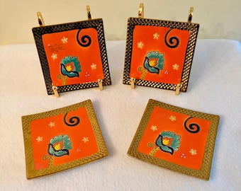 Königliche quadratische Mini Teller. Set von 4-Zoll-Schmuckstück / Ring-Geschirr. Goldrand und Blumenmuster.