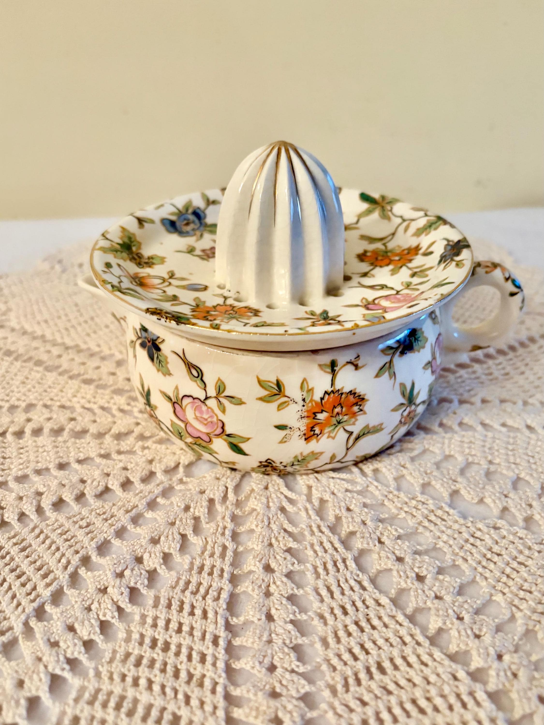 Vintage Ceramic Lemon Juicer - Etsy