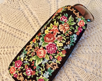 Vintage Petit Point Brillenetui.